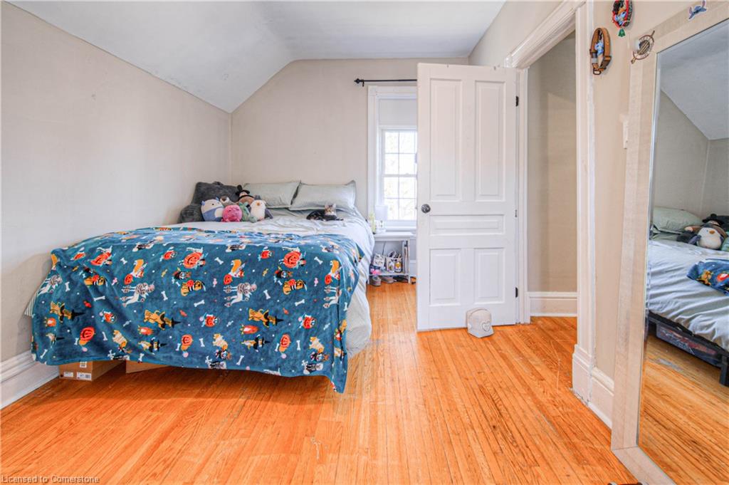 40 John Street Property Photo 12