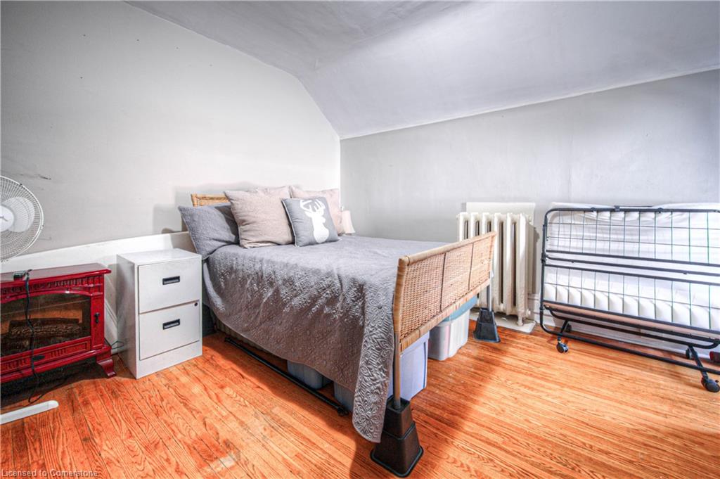 40 John Street Property Photo 13