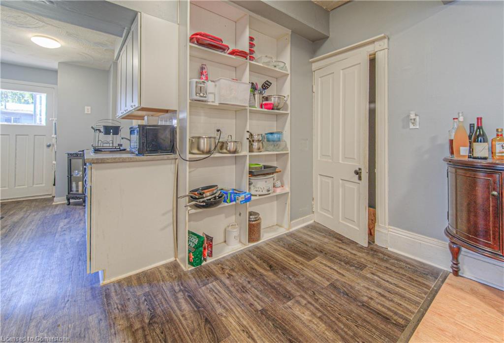 40 John Street Property Photo 19