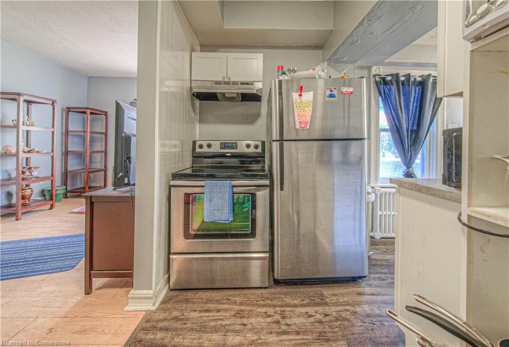 40 John Street Property Photo 20