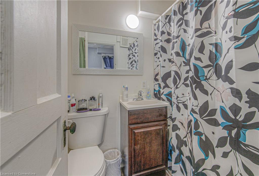 40 John Street Property Photo 22
