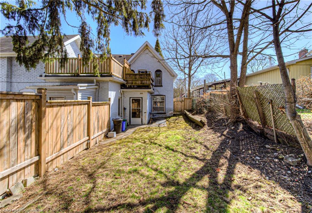 40 John Street Property Photo 23