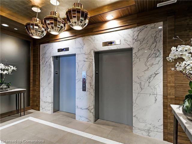 815-3500 Lakeshore Road W Property Photo 4