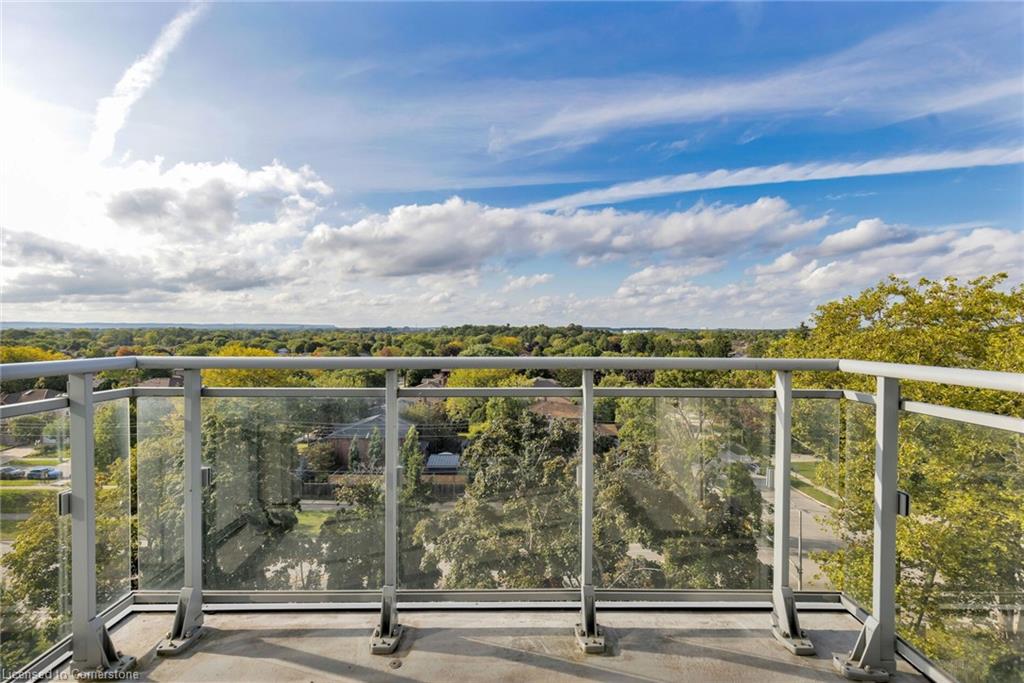 815-3500 Lakeshore Road W Property Photo 17