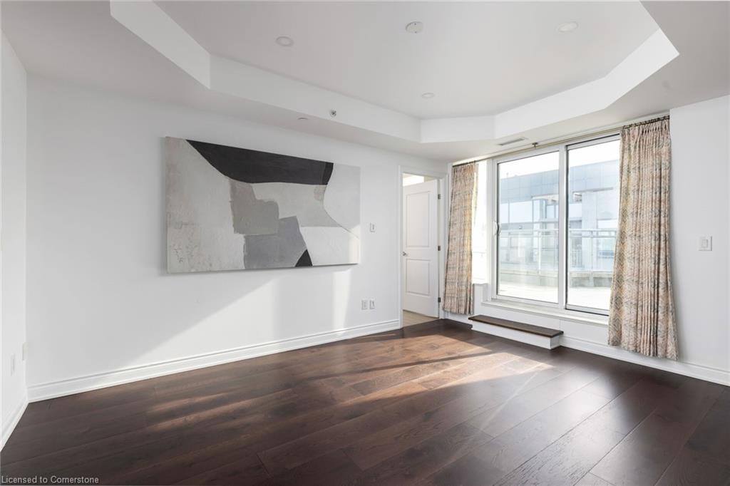 815-3500 Lakeshore Road W Property Photo 21