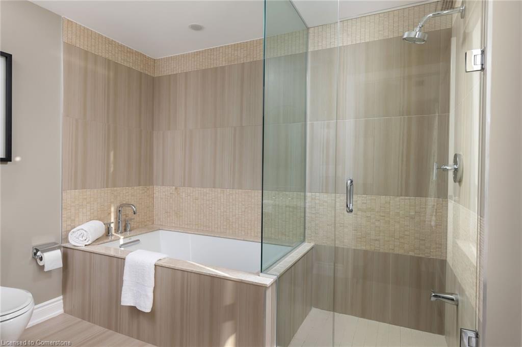 815-3500 Lakeshore Road W Property Photo 24