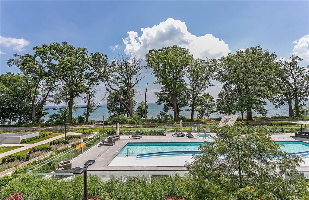 815-3500 Lakeshore Road W Property Photo 38