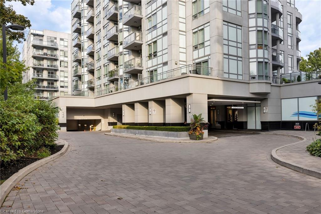 815-3500 Lakeshore Road W Property Photo 43