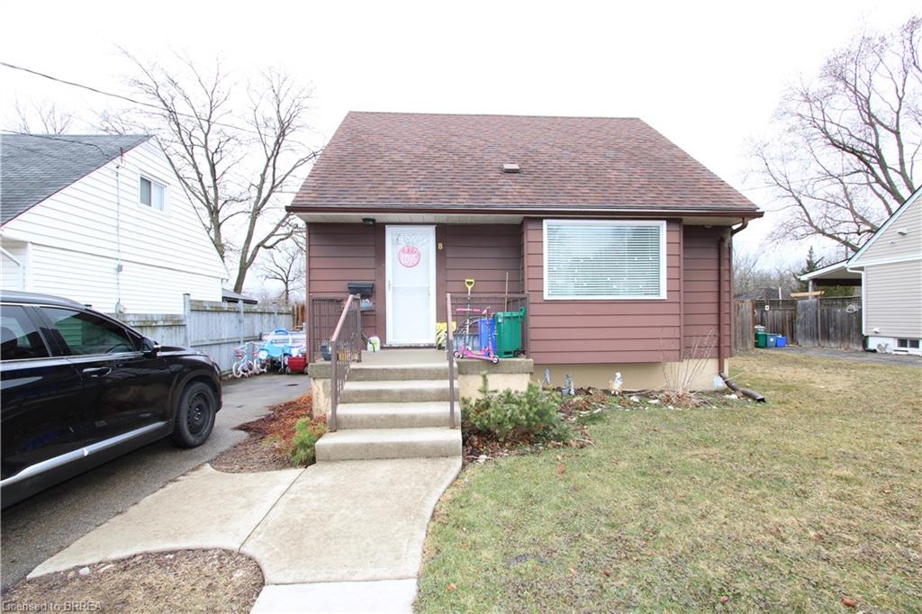 8 Sunset Avenue Property Photo