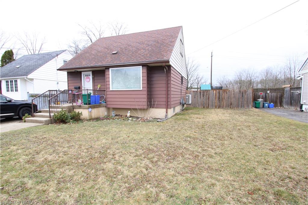 8 Sunset Avenue Property Photo 2
