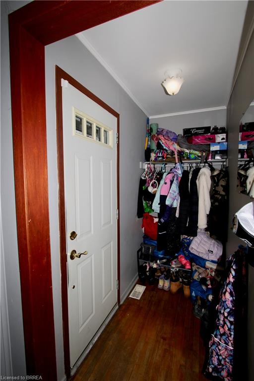 8 Sunset Avenue Property Photo 5