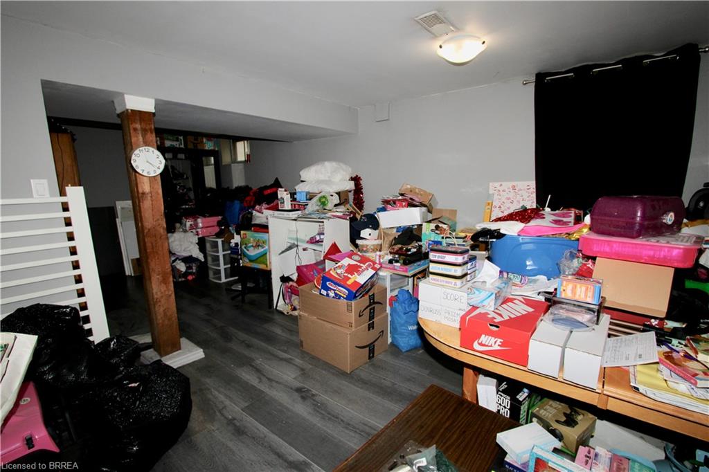 8 Sunset Avenue Property Photo 35