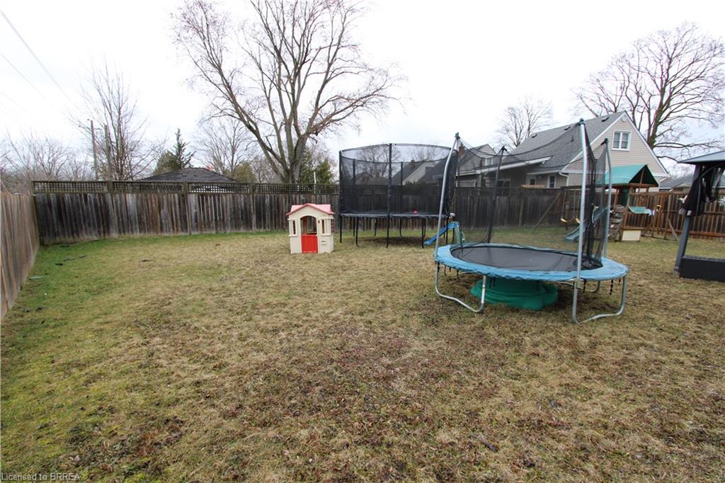 8 Sunset Avenue Property Photo 43