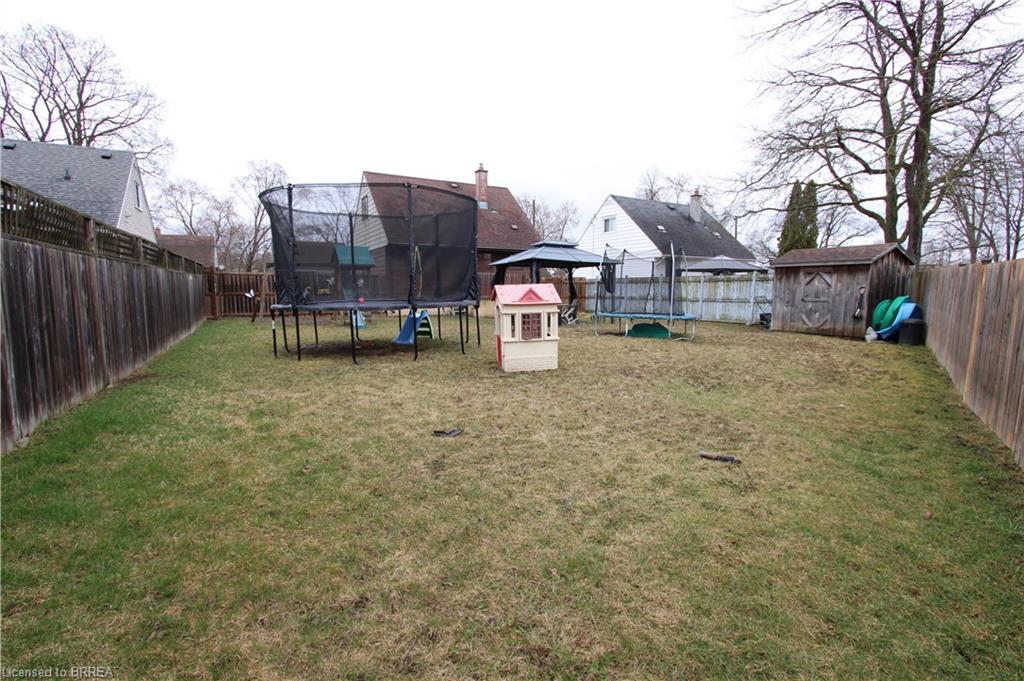 8 Sunset Avenue Property Photo 44