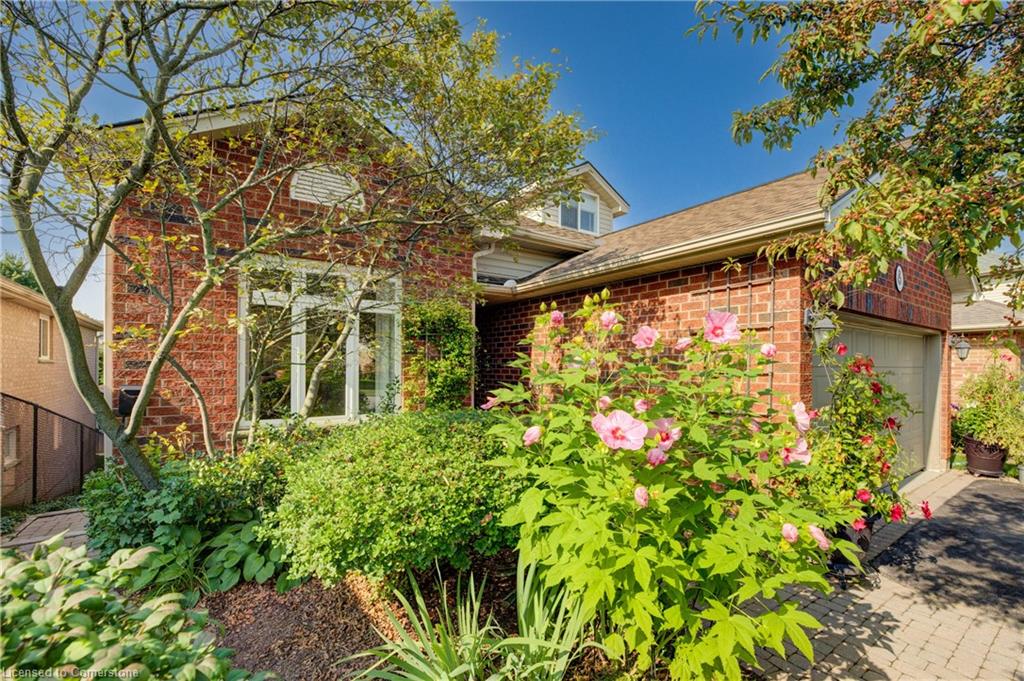 8 Munroe Crescent Property Photo 3