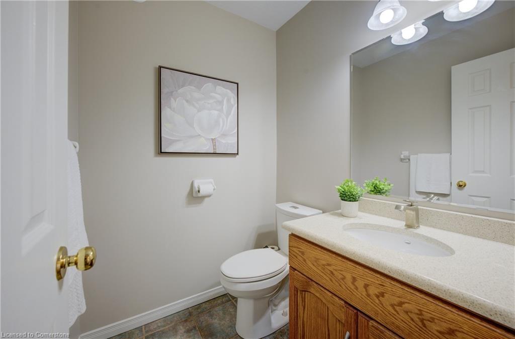 8 Munroe Crescent Property Photo 17