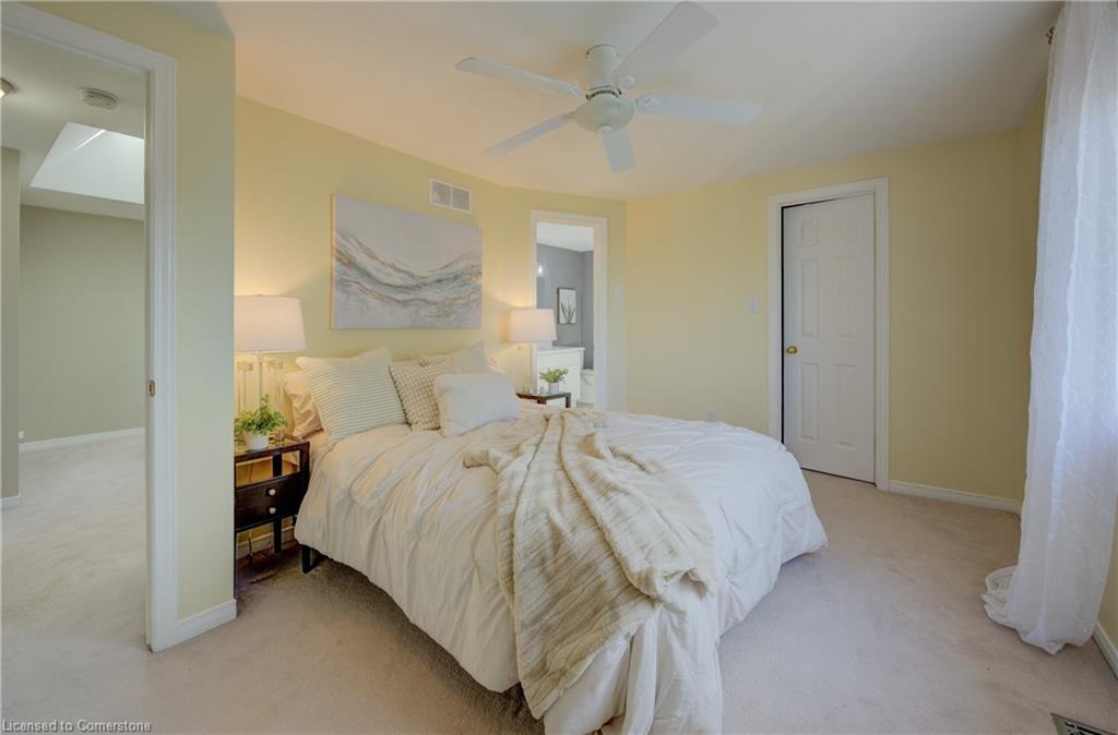 8 Munroe Crescent Property Photo 18