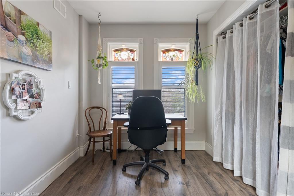 7 Homewood Avenue Property Photo 14