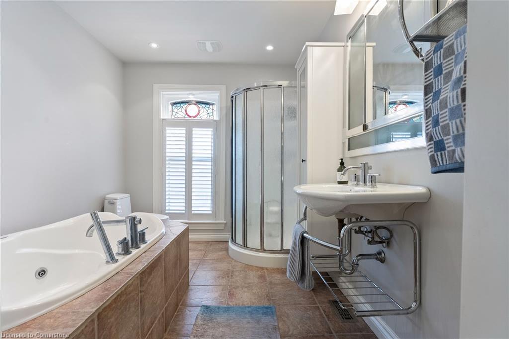 7 Homewood Avenue Property Photo 15