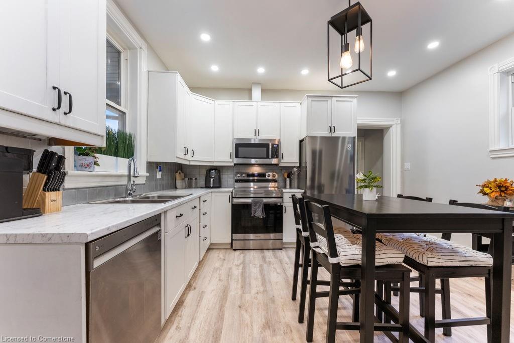 7 Homewood Avenue Property Photo 21