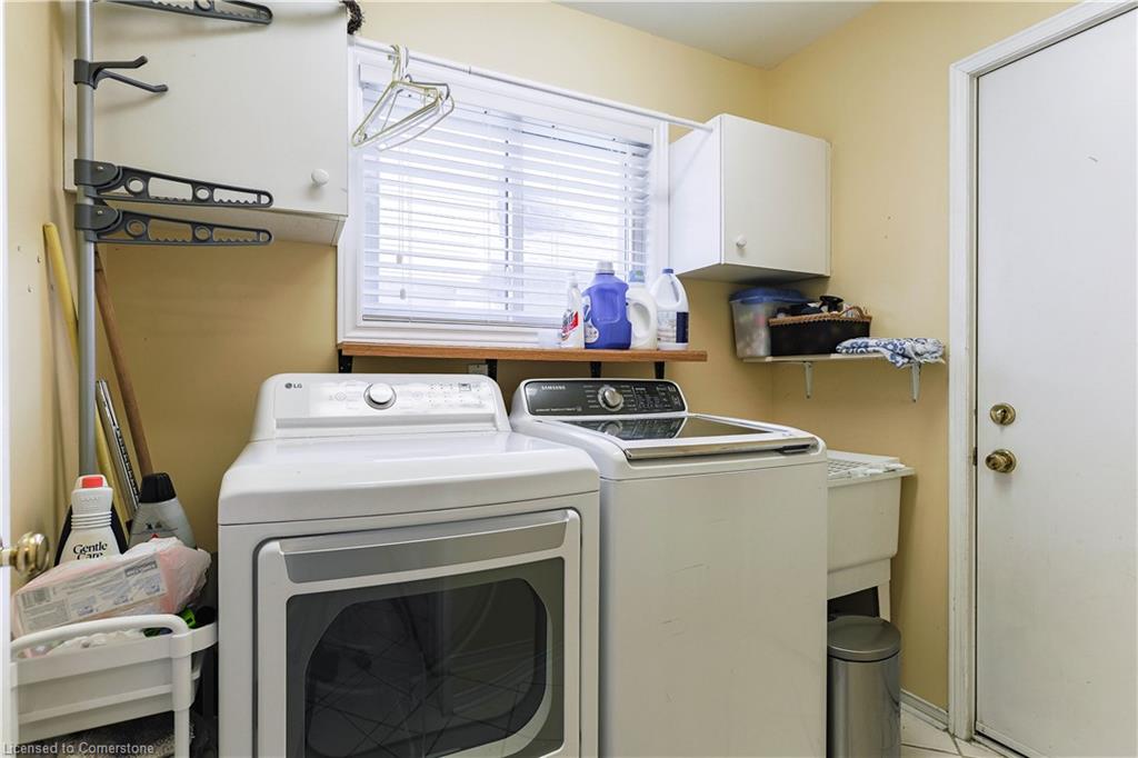 397 Devonshire Terrace Property Photo 24