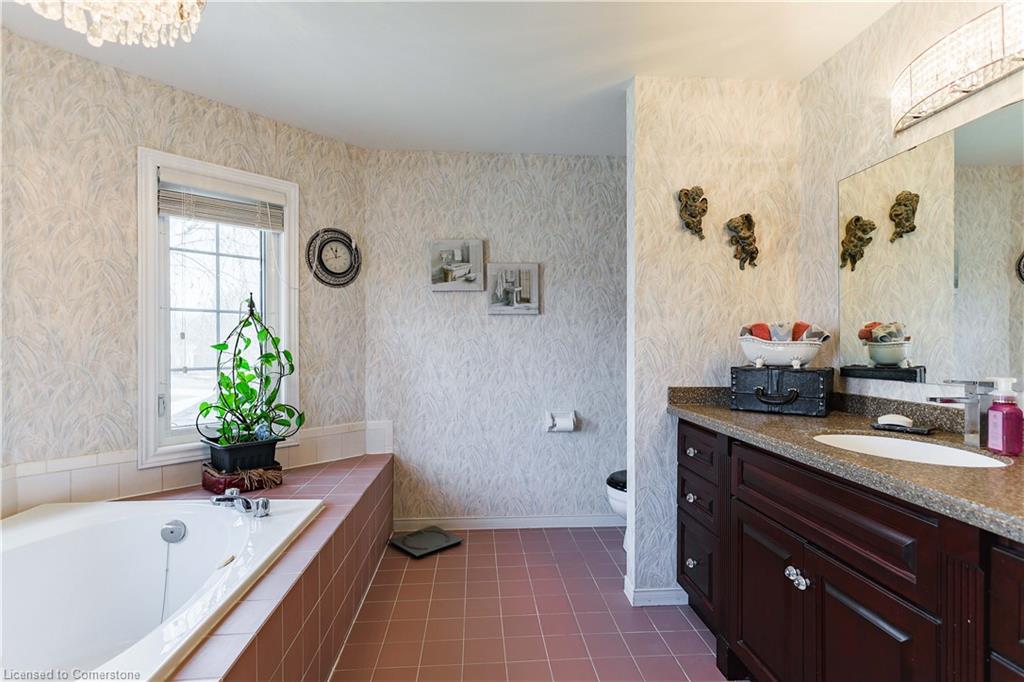 397 Devonshire Terrace Property Photo 30