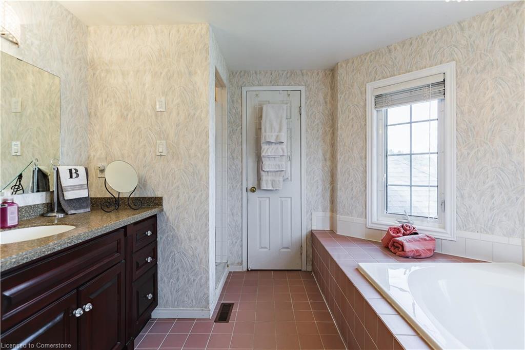 397 Devonshire Terrace Property Photo 31