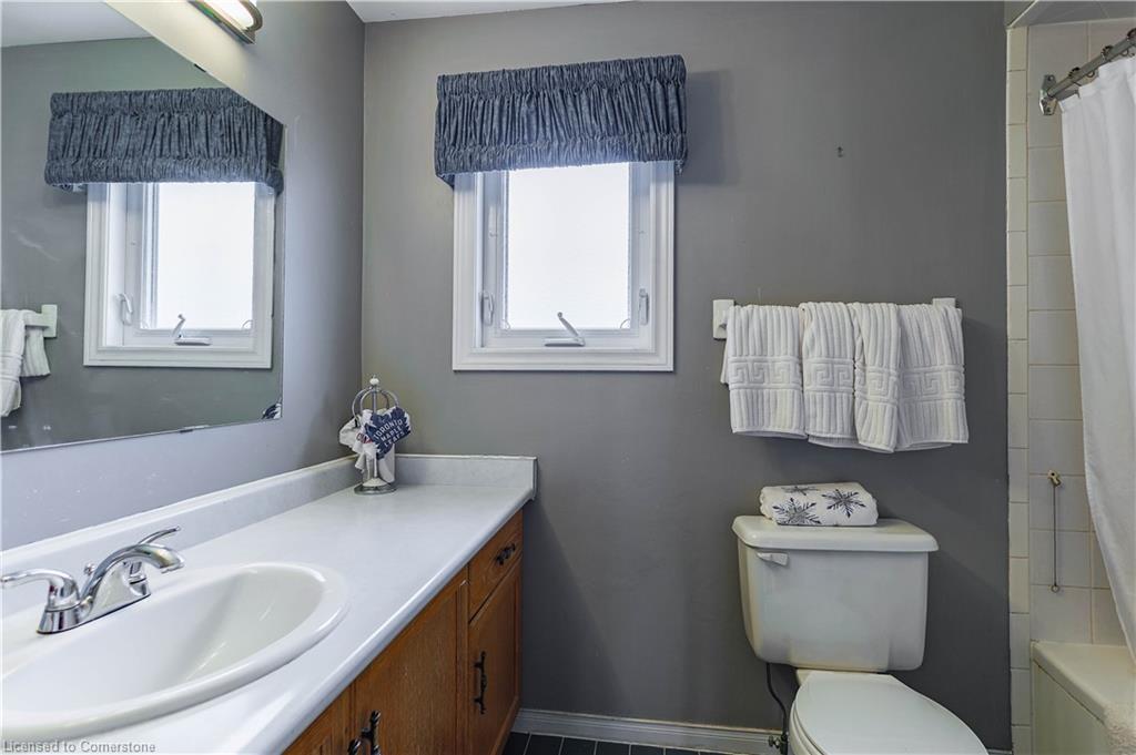 397 Devonshire Terrace Property Photo 40