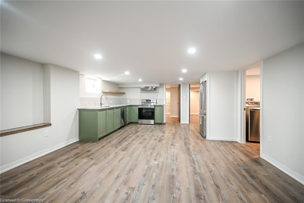 2-43 Mahony Avenue Property Photo 4