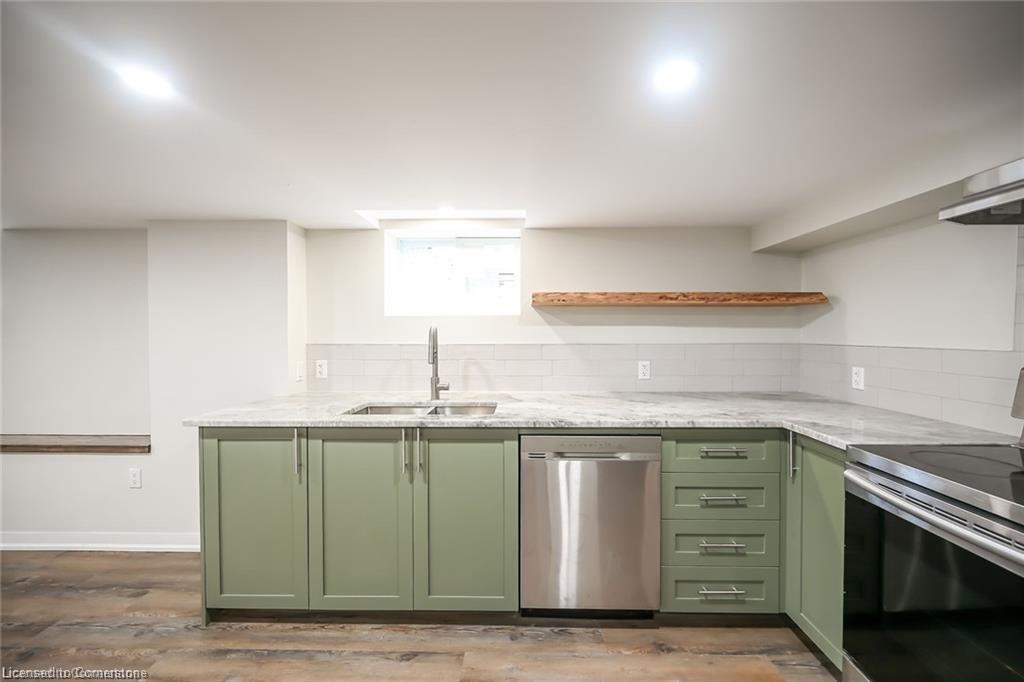 2-43 Mahony Avenue Property Photo 9
