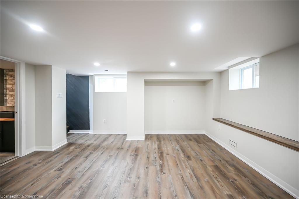 2-43 Mahony Avenue Property Photo 15