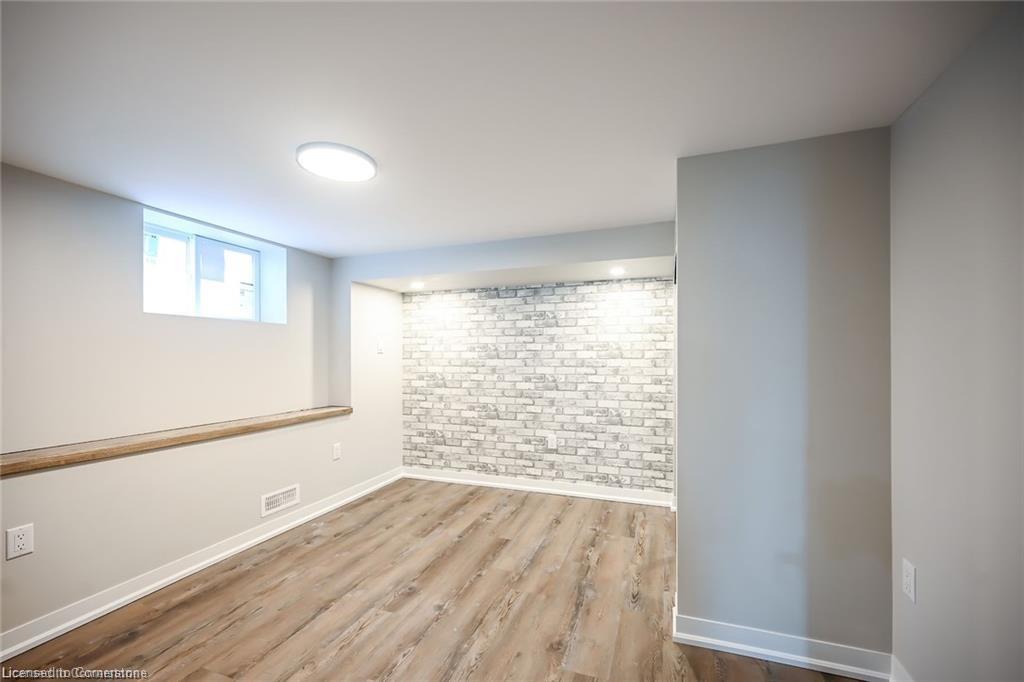 2-43 Mahony Avenue Property Photo 17
