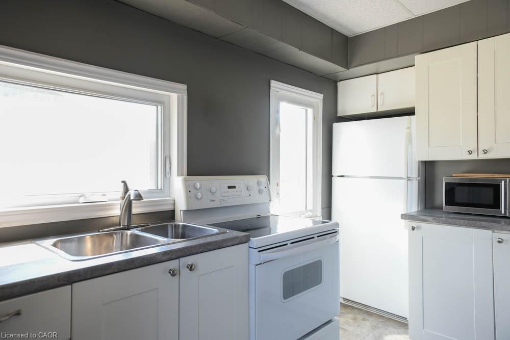 11 Walter Street Property Photo 3
