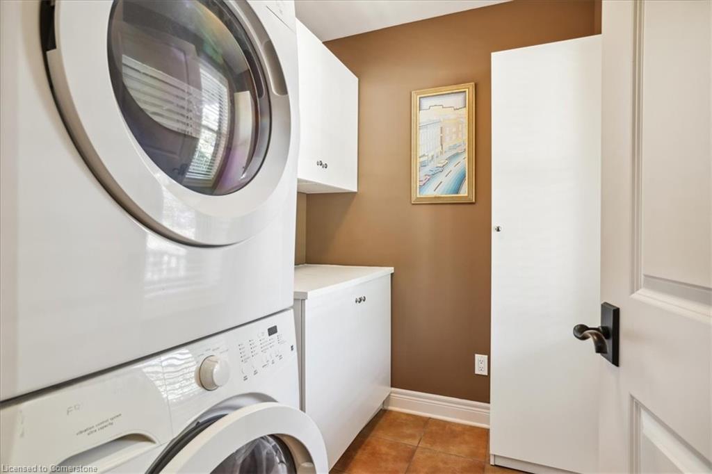 65 Queen Street Property Photo 12