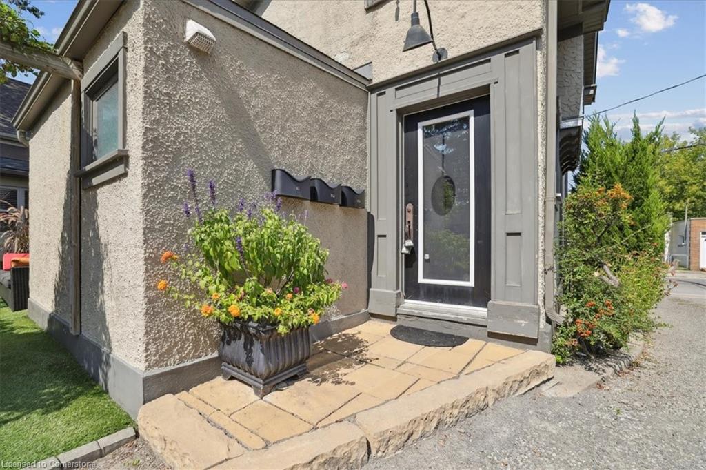 65 Queen Street Property Photo 15