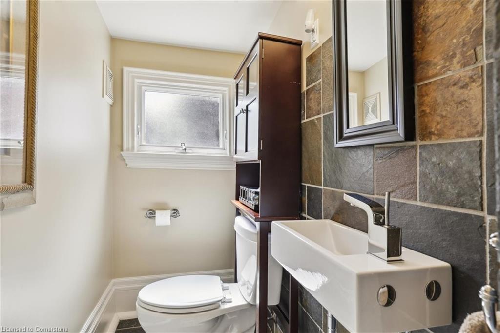 65 Queen Street Property Photo 18