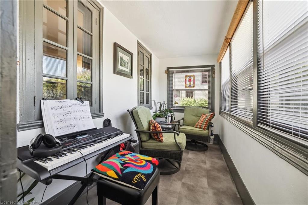 65 Queen Street Property Photo 21