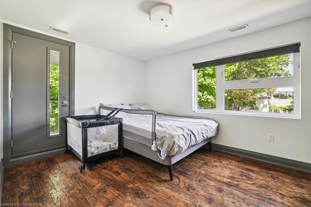 65 Queen Street Property Photo 38