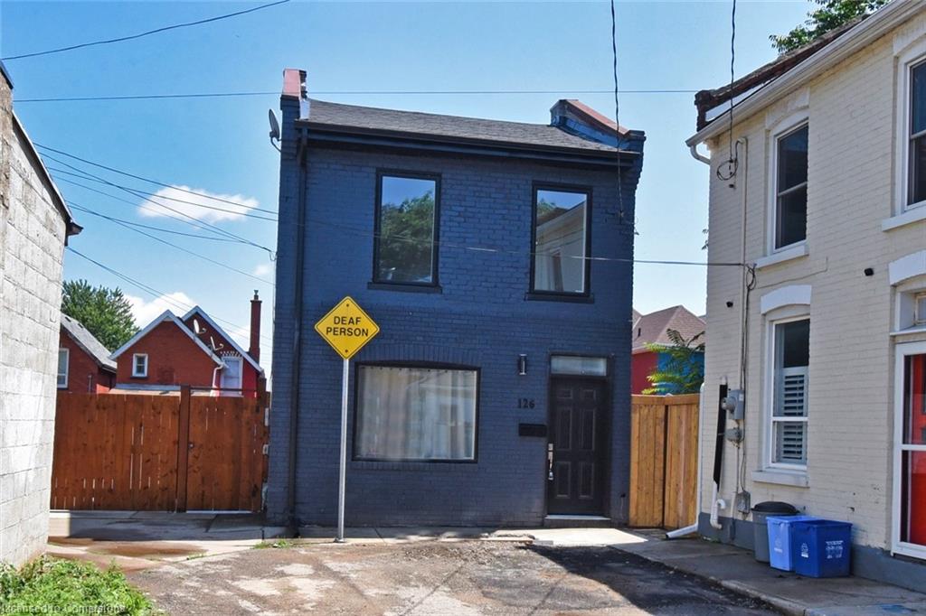 126 Evans Street Property Photo