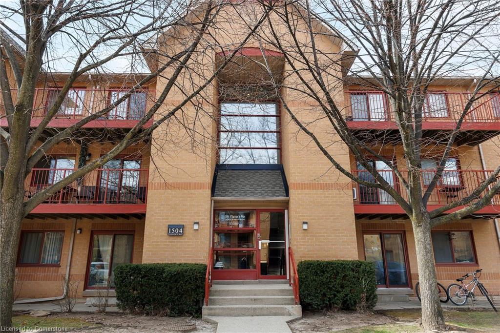 Abbey Park & Ignatius Of Loyola Real Estate Listings Main Image