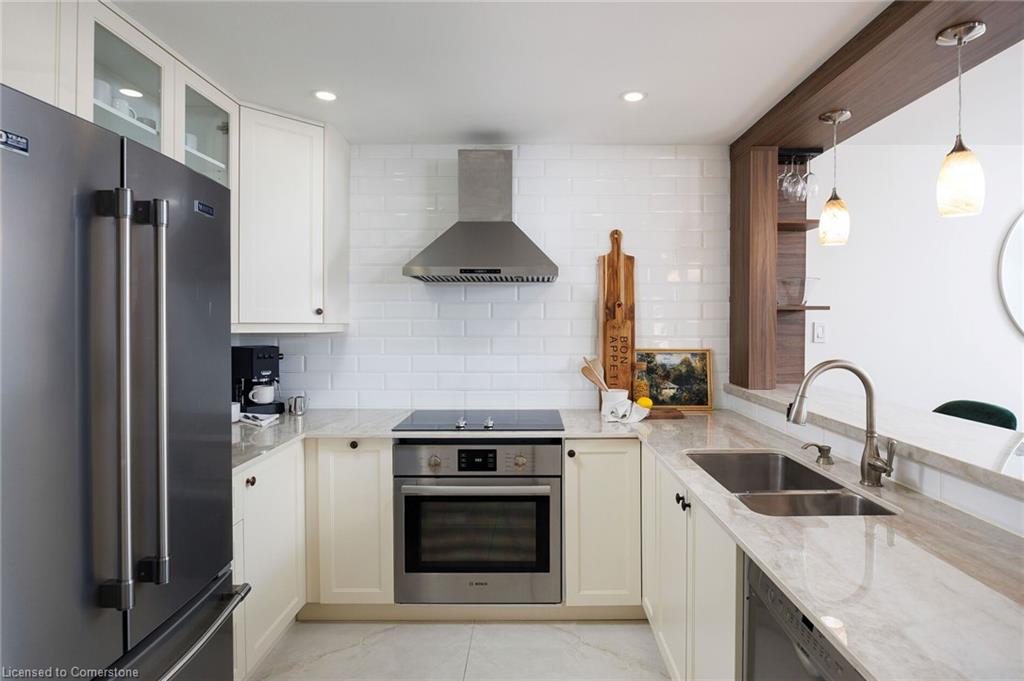 1021-1504 Pilgrims Way Property Photo 15