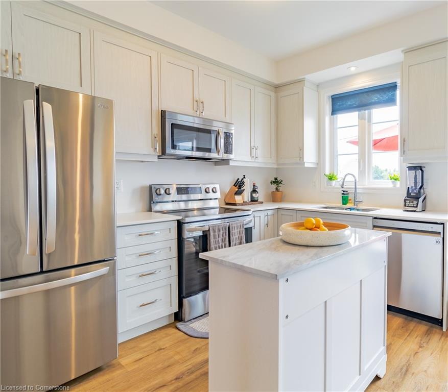 106-575 Woodward Avenue Property Photo 14