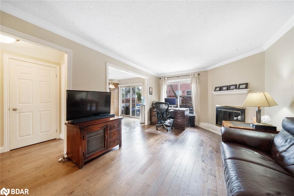 456 St Vincent Street Property Photo 11