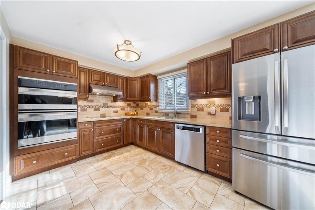 456 St Vincent Street Property Photo 15