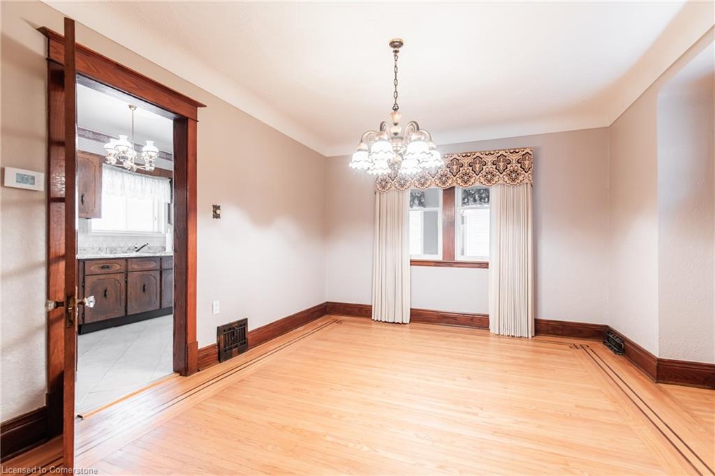 151 Arkell Street Property Photo 8