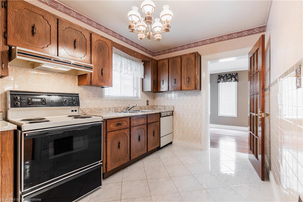 151 Arkell Street Property Photo 10