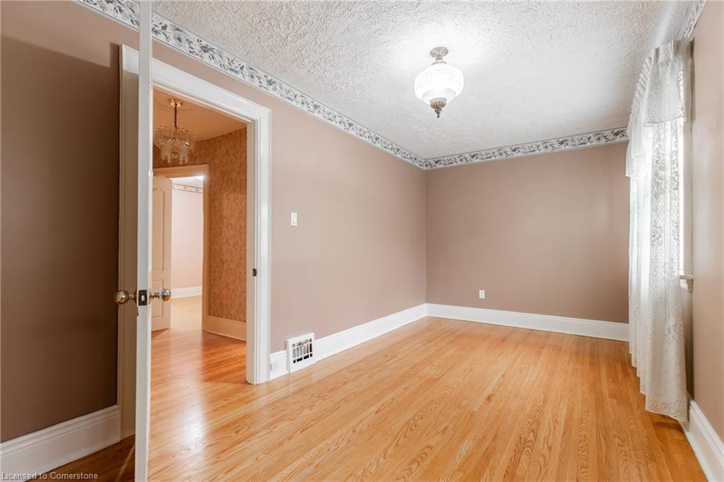 151 Arkell Street Property Photo 14