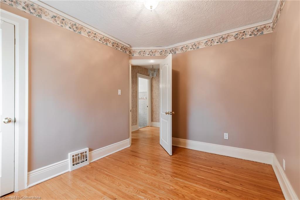 151 Arkell Street Property Photo 16