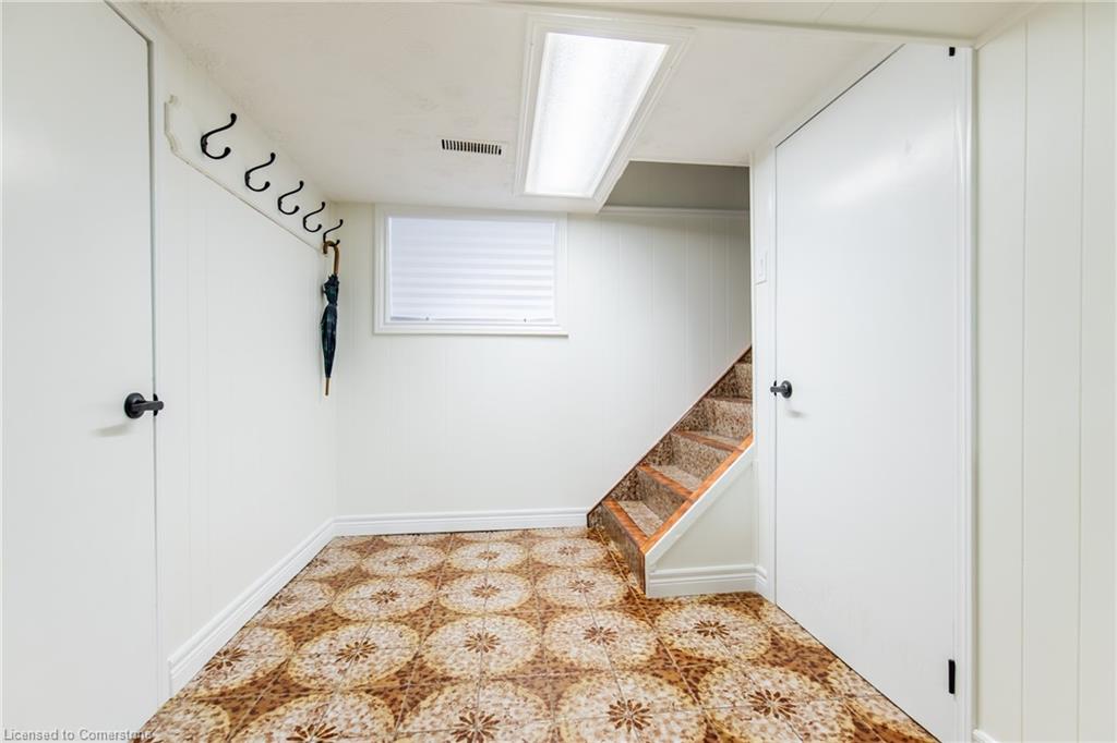151 Arkell Street Property Photo 21