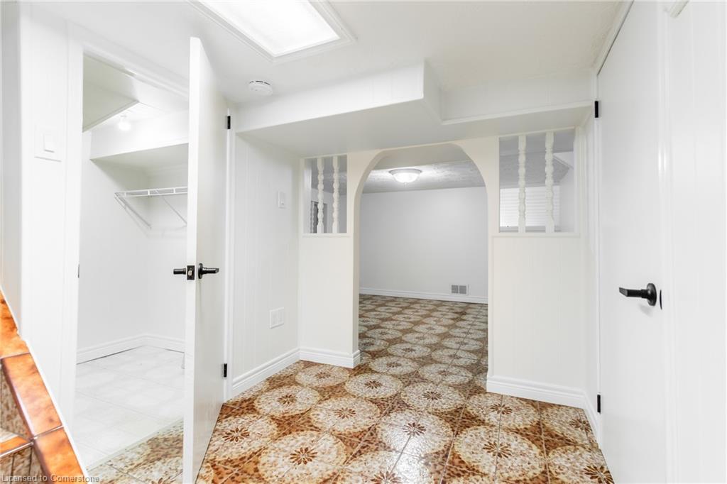 151 Arkell Street Property Photo 22